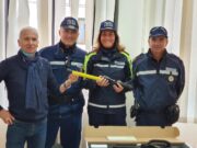 Animali vaganti, a Vieste Polizia Locale con il lettore di microchip
