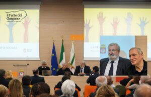 Emiliano con don Ciotti: “La mafia si combatte costruendo un tessuto sociale che resiste”