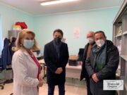 A San Giovanni Rotondo Giuseppe Conte visita l’hub vaccinale