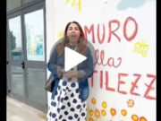 VIDEO| A Peschici la Giornata della Gentilezza, in dono il dado