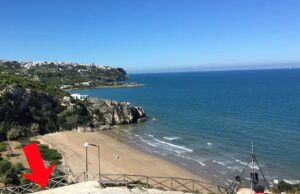 Baia Zaiana, l’appello del WWF Foggia: “Abbattiamo tutto e ripristiniamo la legalità”