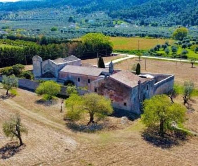 Abbazia Kalena abbandonata