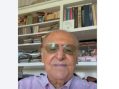 Renzo Arbore, Premio Re Manfredi: “Mi dispiace non esserci. A Manfredonia ho iniziato a suonare”